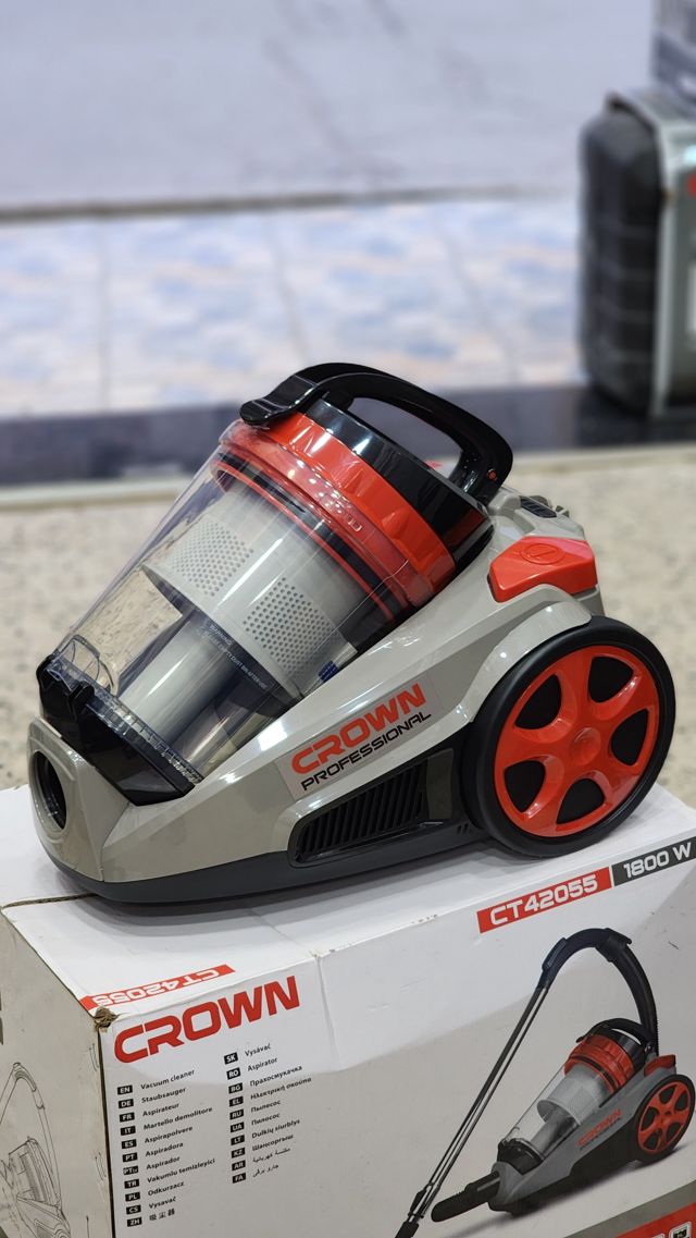 Aspirateur crown 1800 w